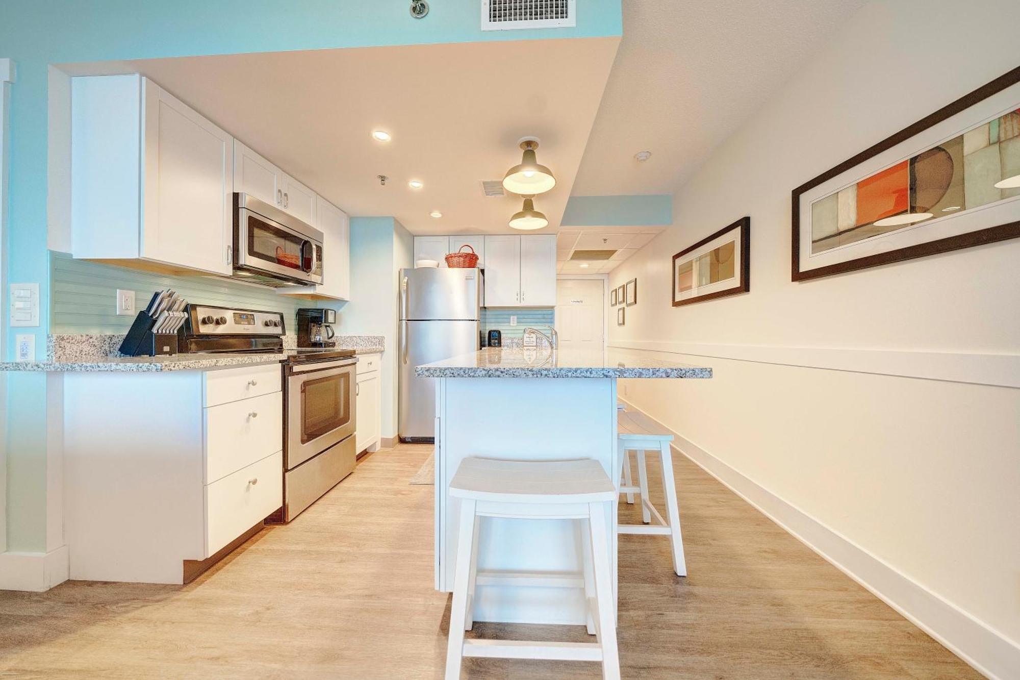 Sunbird Resort! Ground-floor Renovated Condo! Free Chairs! By Dolce Getaways Pcb